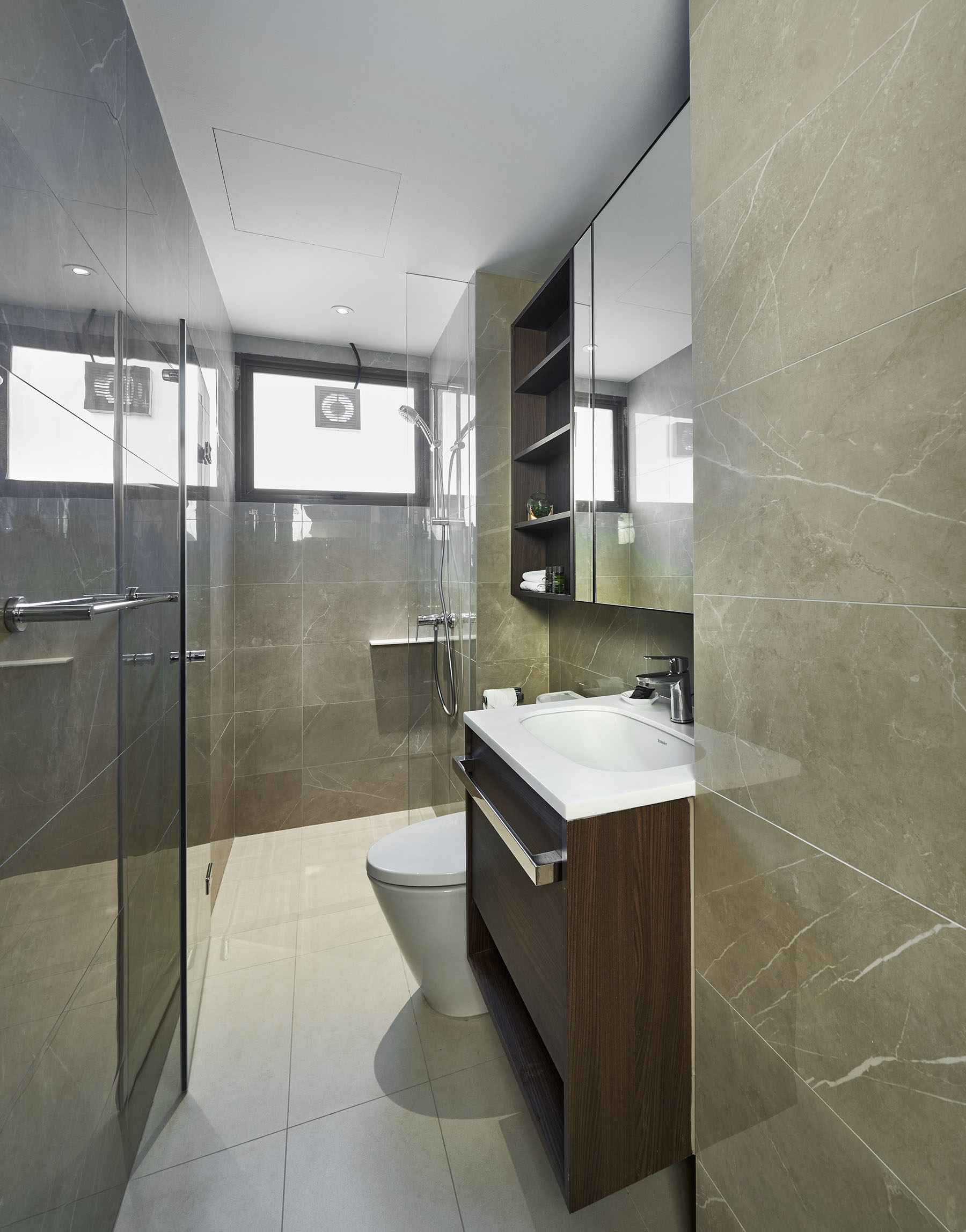2BR - Common Bathroom